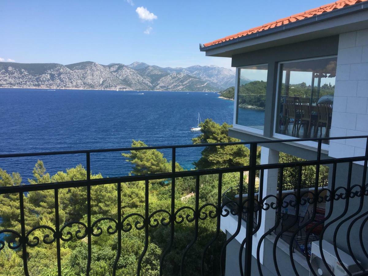 The View **** Racisce Exterior foto